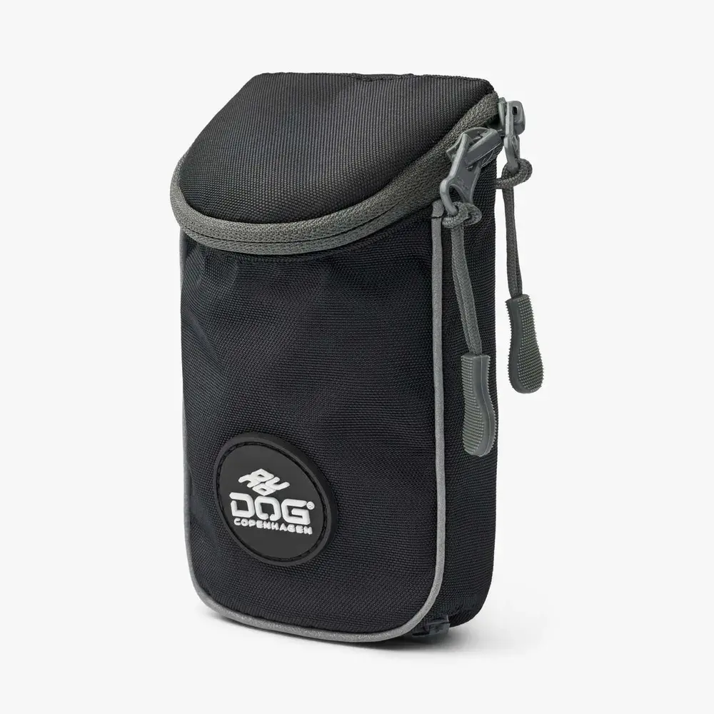 Sort DOG Copenhagen Pouch Organizer linetaske med lynlåse og refleksbort